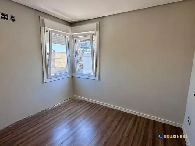 Apartamento 2 quartos e 2 banheiros, à venda, no bairro Centro em Caxias do Sul
