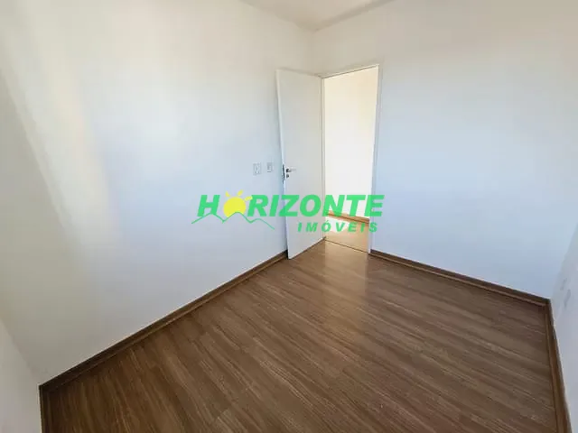 Apartamento com 65m² 3 quartos e 2 banheiros, à venda ou para alugar, no bairro Palmeiras de São José em São José dos Campos