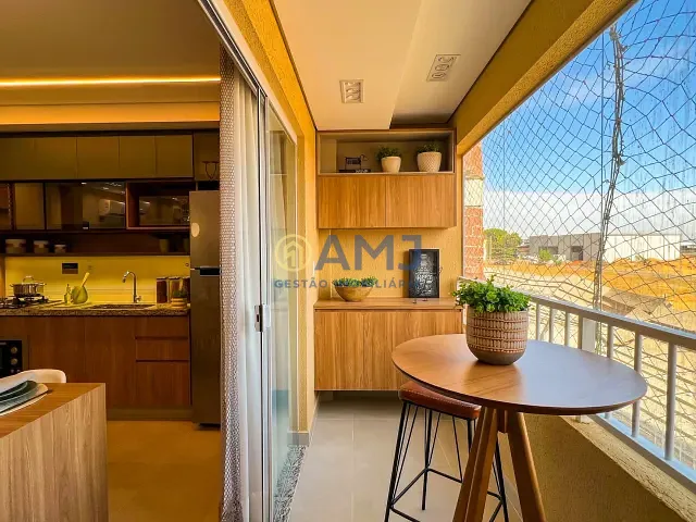 Apartamento 2 quartos e 1 banheiro, à venda, no bairro Parque Oeste Industrial em Goiânia