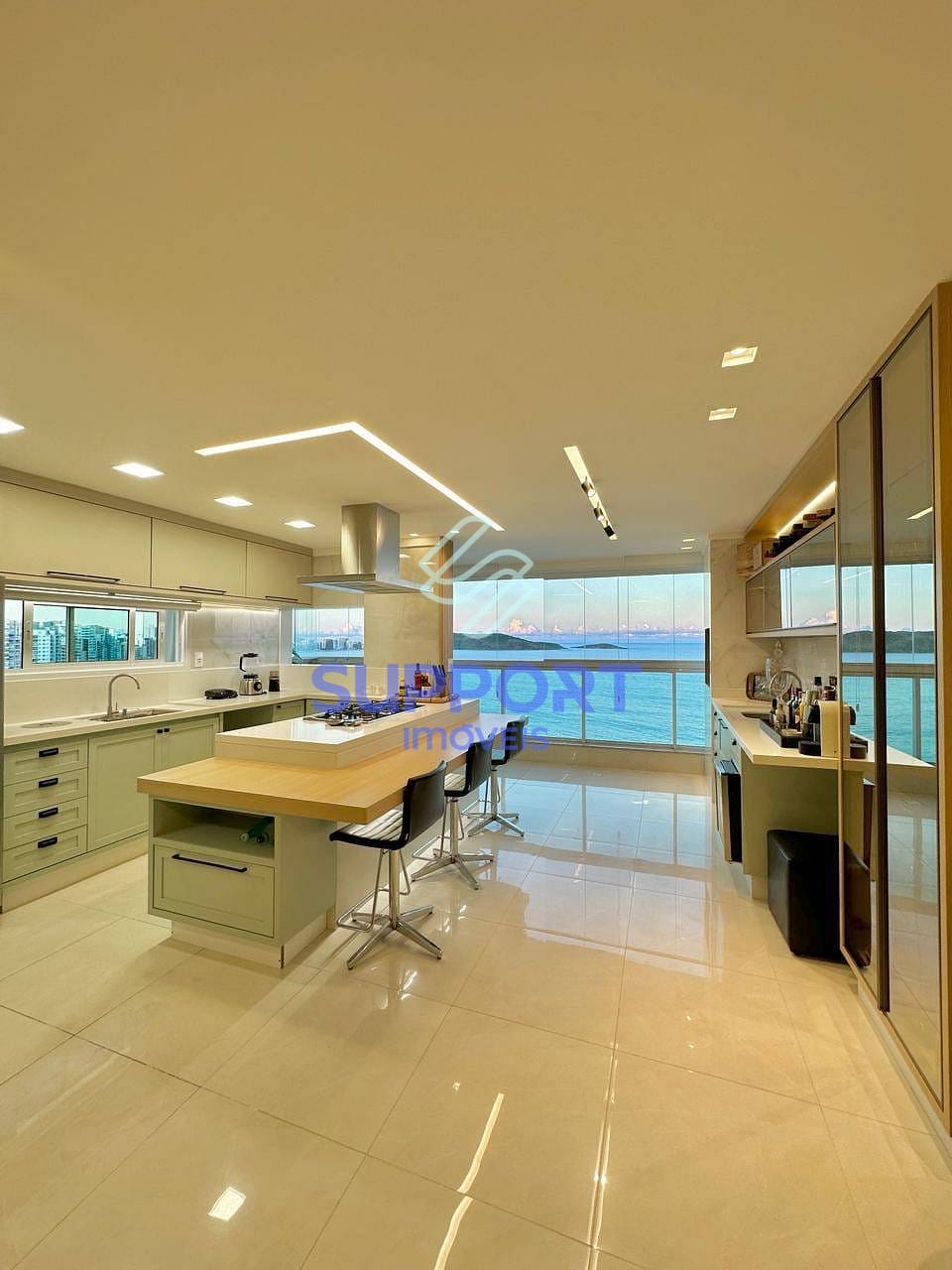 Apartamento, 3 quartos, 110 m² - Foto 1