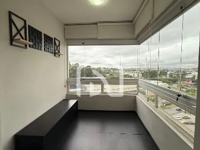 Apartamento com 74m² 3 quartos e 2 banheiros, para alugar, no bairro Tamboré em Barueri