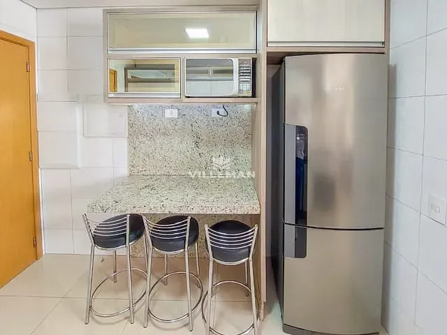 Apartamento com 196m² 3 quartos e 3 banheiros, à venda, no bairro Zona 02 em Maringá