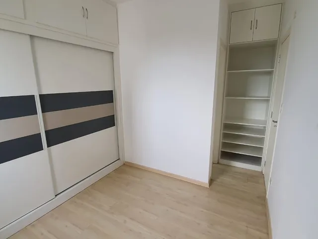 Apartamento com 10m² 2 quartos e 2 banheiros, para alugar, no bairro Urbanova em São José Dos Campos
