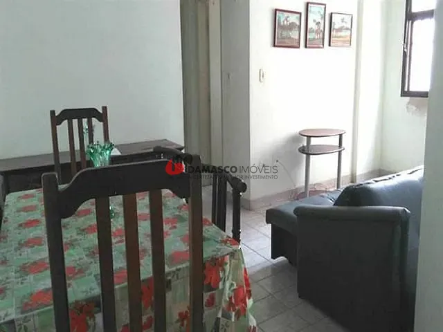 Apartamento 1 quarto e 1 banheiro, à venda, no bairro Aviação em Praia Grande