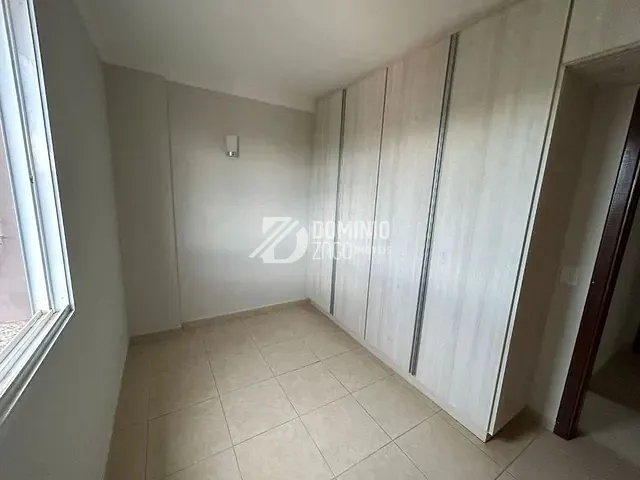 Apartamento 3 quartos e 1 banheiro, para alugar, no bairro Mercês em Uberaba