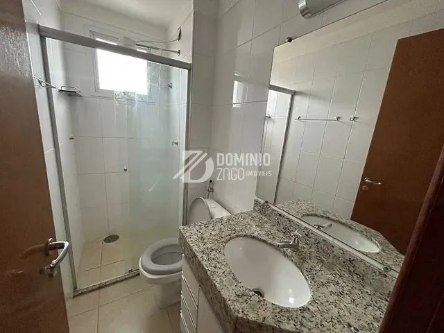 Apartamento 3 quartos e 1 banheiro, para alugar, no bairro Mercês em Uberaba