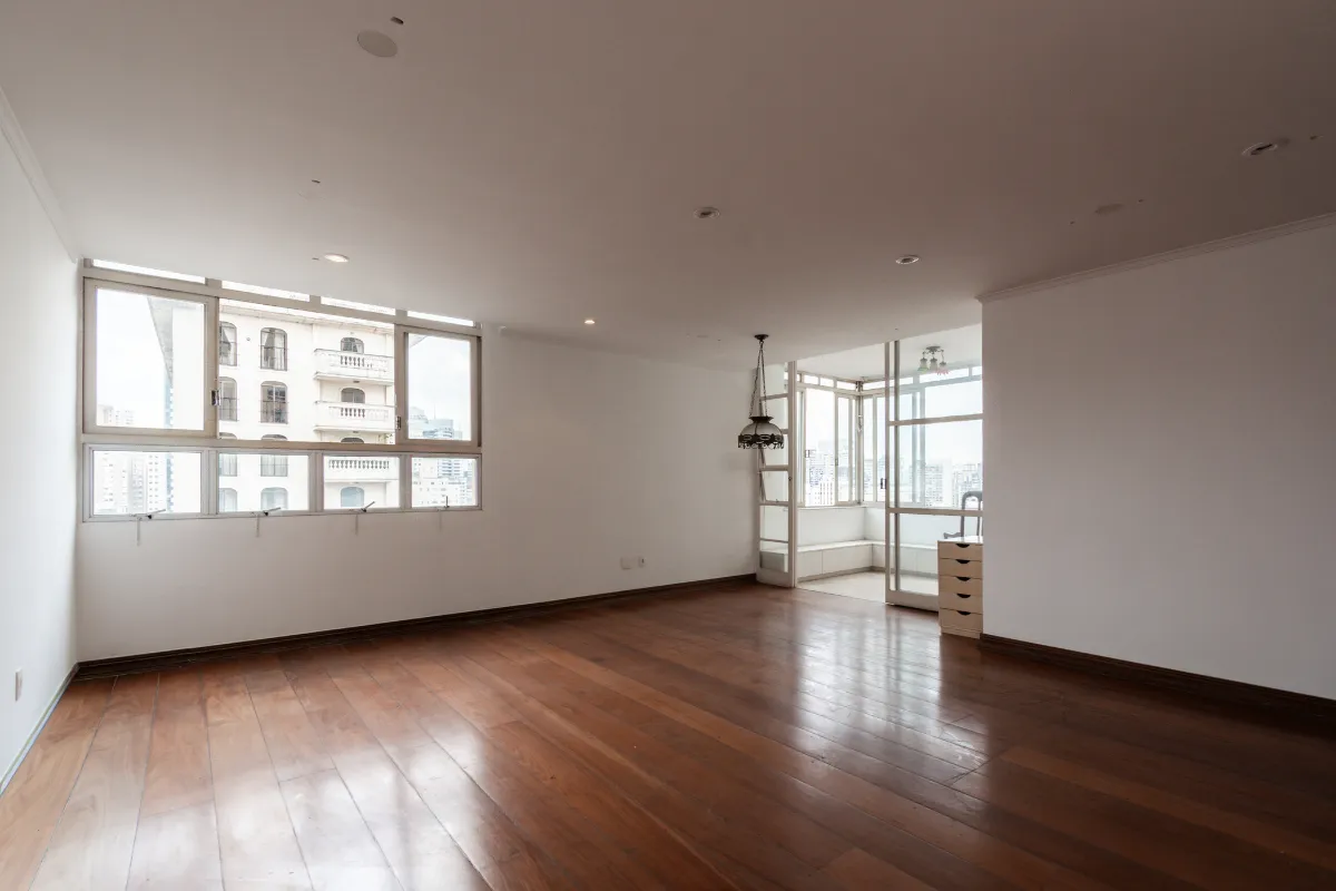 Apartamento para venda em Morro dos Ingleses com 3 quartos, sendo 1 suíte, 220m²