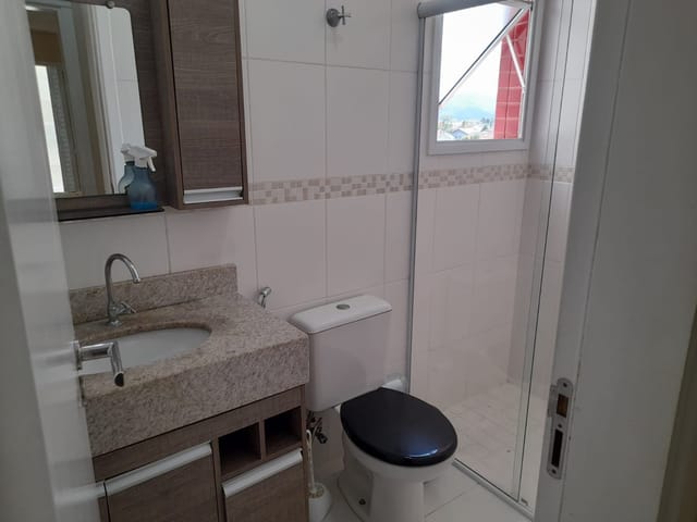 Apartamento 3 quartos e 2 banheiros, à venda ou para alugar, no bairro Centro em Bertioga