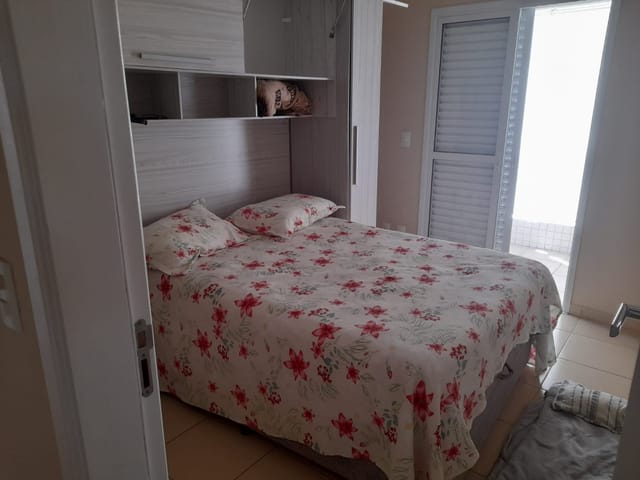 Apartamento 3 quartos e 2 banheiros, à venda ou para alugar, no bairro Centro em Bertioga