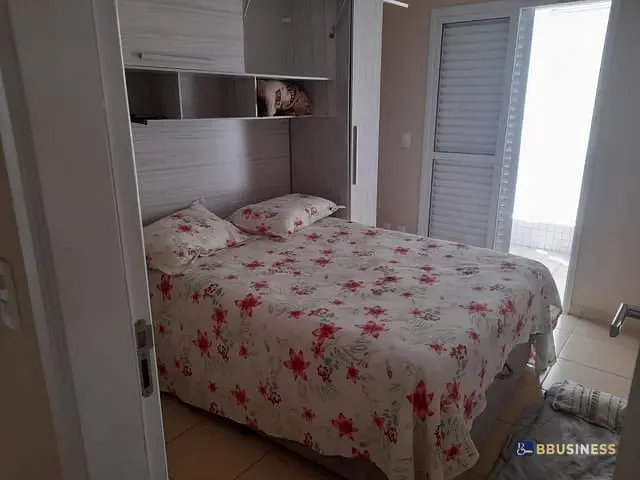 Apartamento 3 quartos e 2 banheiros, à venda ou para alugar, no bairro Centro em Bertioga