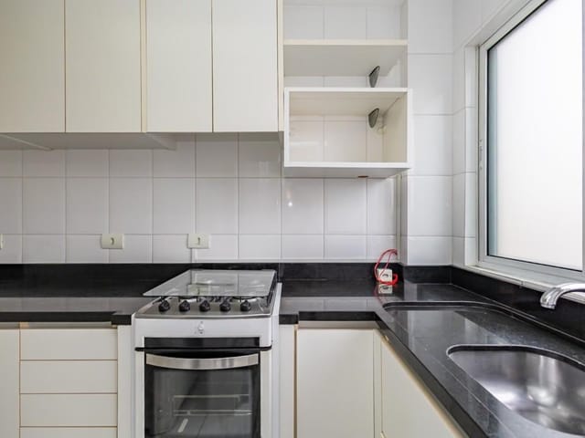 Apartamento 2 quartos e 2 banheiros, para alugar, no bairro Alto da Rua XV em Curitiba