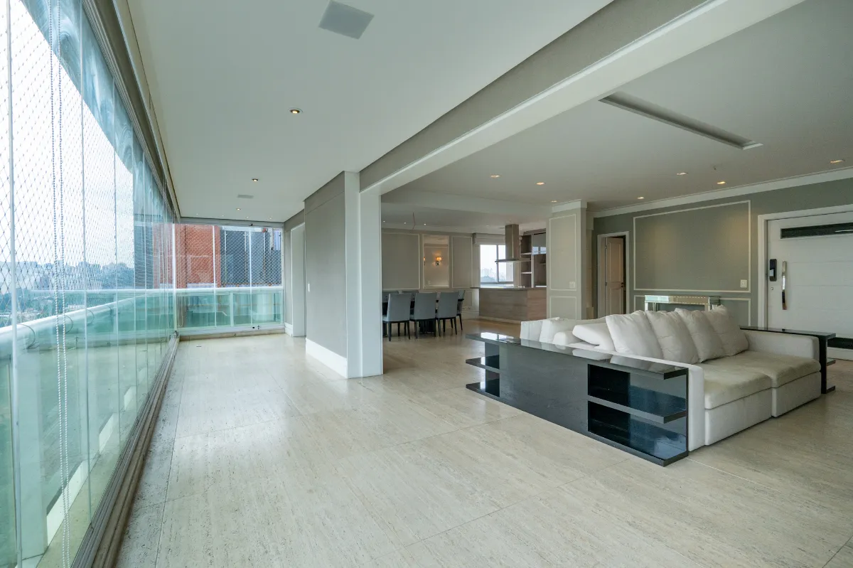 Apartamento para venda em Itaim Bibi com 4 quartos, sendo 4 suítes, 234m²