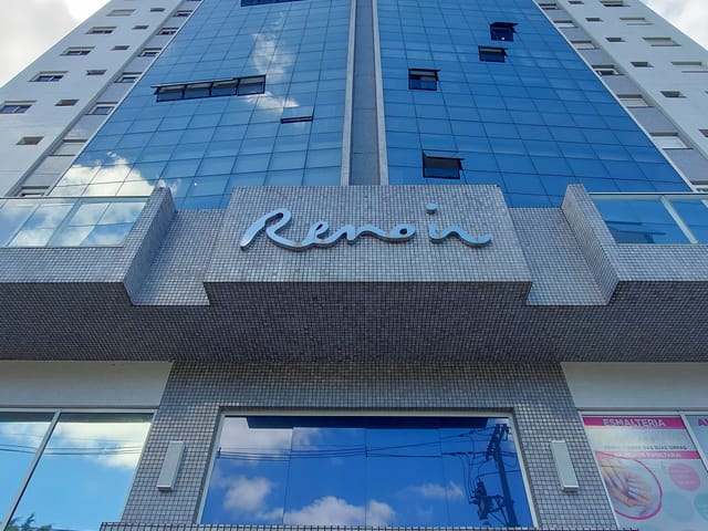 Apartamento com 360m² 3 quartos e 5 banheiros, à venda, no bairro Olarias em Ponta Grossa