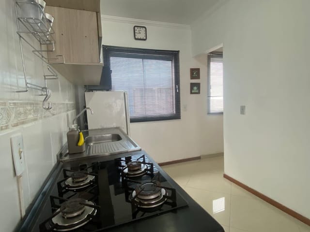 Apartamento 2 quartos e 2 banheiros, à venda, no bairro Ingleses do Rio Vermelho em Florianópolis