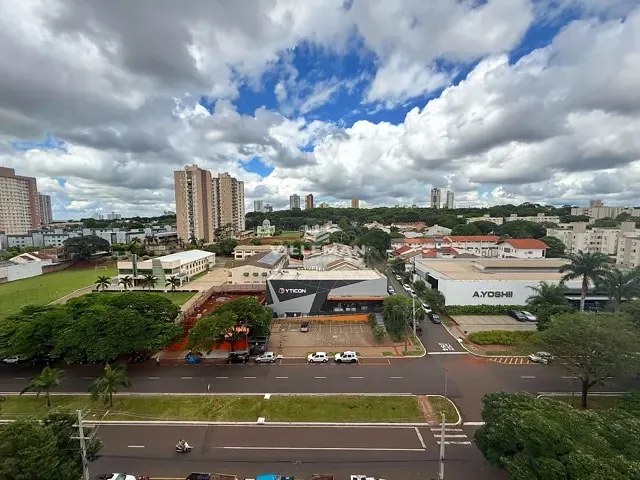 Apartamento com 132m² 3 quartos e 2 banheiros, para alugar, no bairro Vila Bosque em Maringá