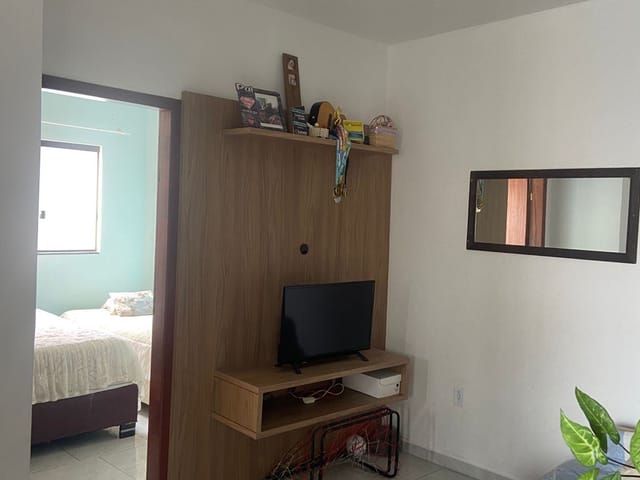Apartamento 2 quartos e 1 banheiro, à venda, no bairro Ingleses do Rio Vermelho em Florianópolis