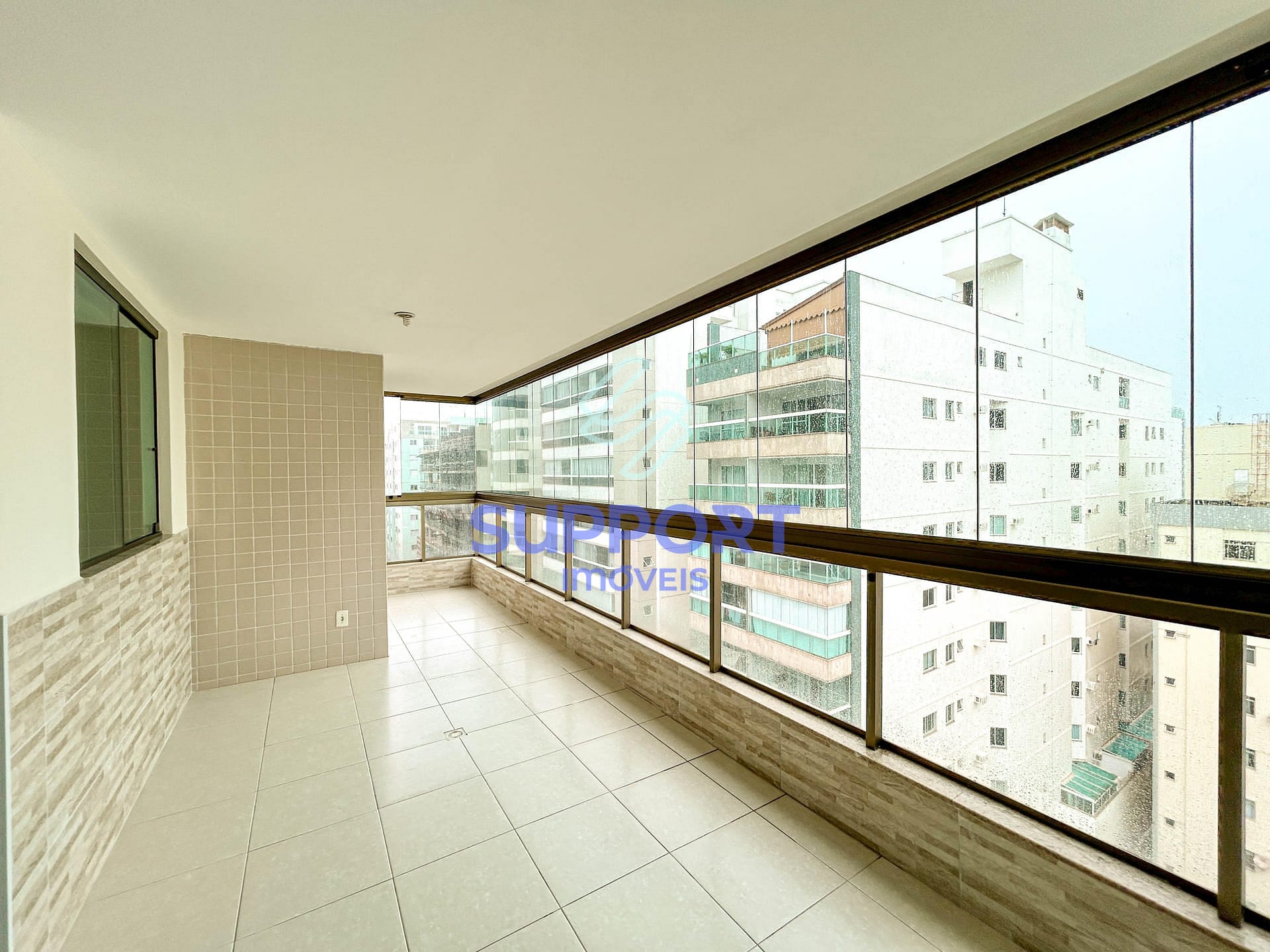 Apartamento, 3 quartos, 100 m² - Foto 1