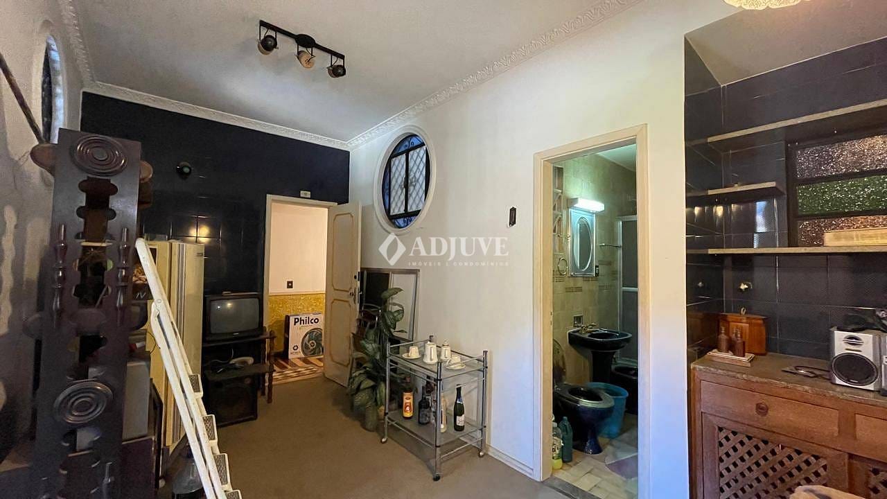 Apartamento à venda e aluguel com 1 quarto, 50m² - Foto 2