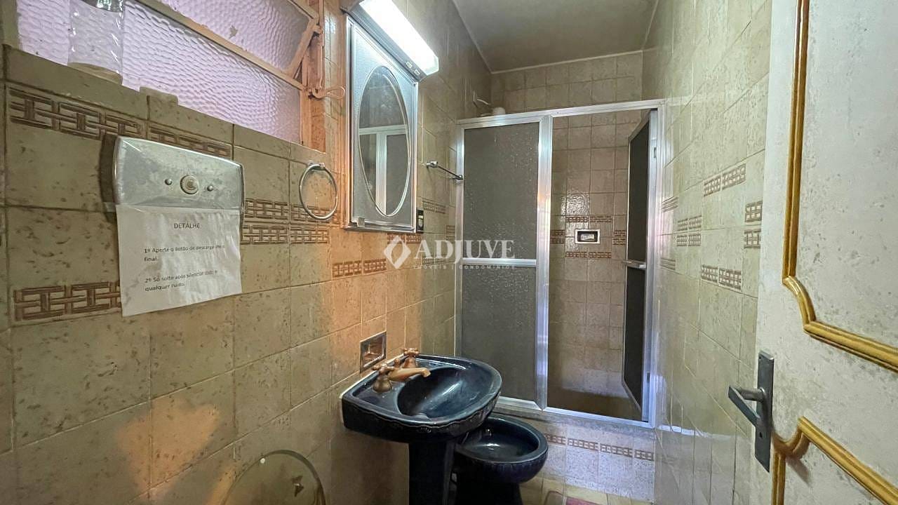 Apartamento à venda e aluguel com 1 quarto, 50m² - Foto 3