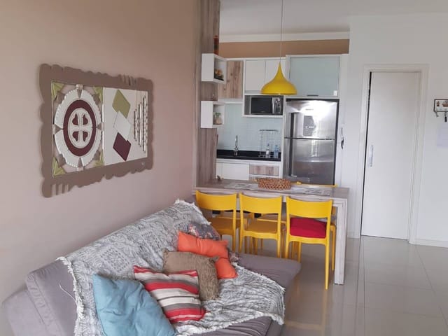 Apartamento com 106m² 2 quartos e 2 banheiros, à venda, no bairro Canasvieiras em Florianópolis