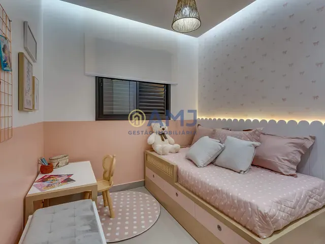 Apartamento 2 quartos e 2 banheiros, à venda, no bairro Setor Criméia Oeste em Goiânia