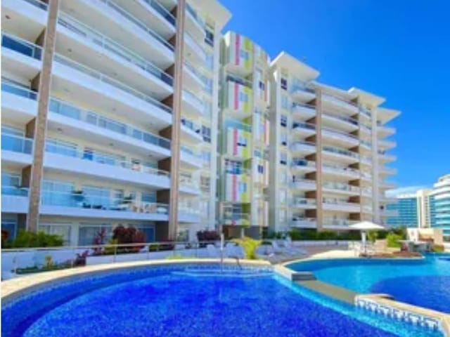 Apartamento com 109m² 3 quartos e 4 banheiros, à venda, no bairro Armação em Salvador