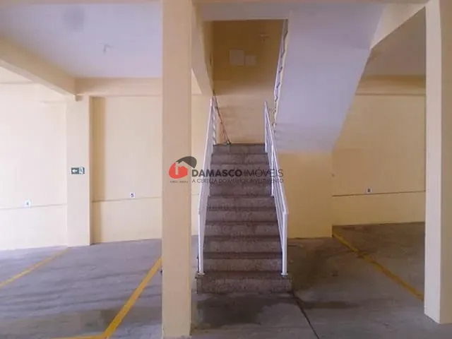 Apartamento 2 quartos e 1 banheiro, à venda, no bairro Vila Príncipe de Gales em Santo André