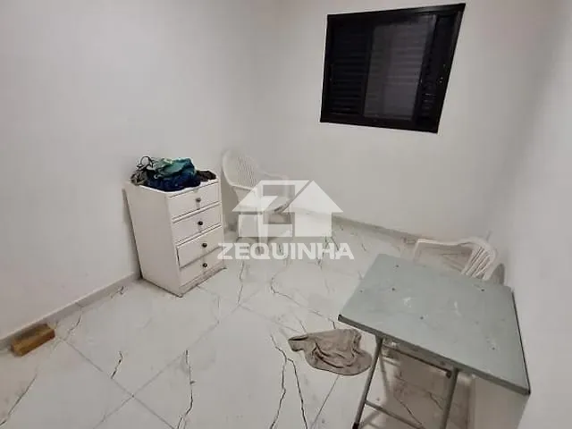 Apartamento com 53m² 2 quartos e 1 banheiro, à venda, no bairro Umuarama em Osasco