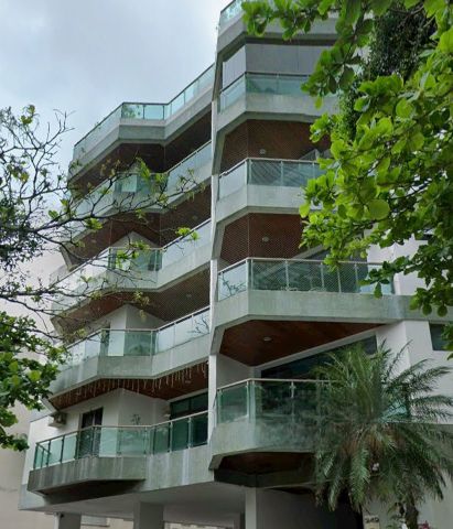 Apartamento com 180m² 3 quartos e 4 banheiros, à venda, no bairro Enseada em Guarujá