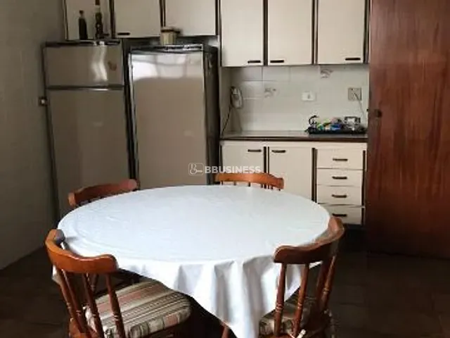 Apartamento com 180m² 3 quartos e 4 banheiros, à venda, no bairro Enseada em Guarujá