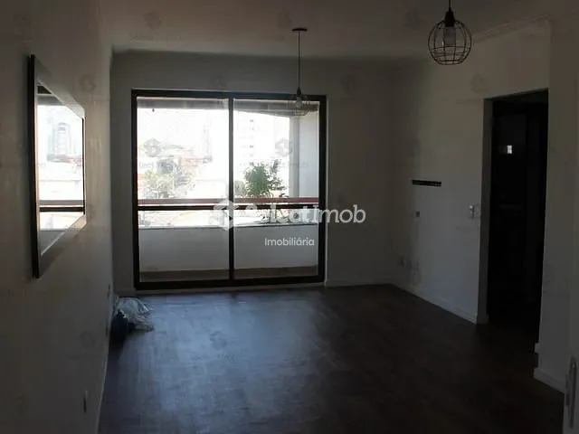 Apartamento com 80m² 2 quartos e 1 banheiro, para alugar, no bairro Vila Valparaíso em Santo André