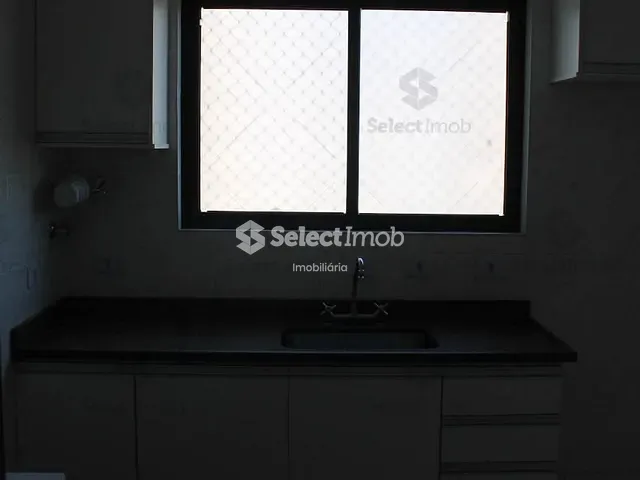 Apartamento com 80m² 2 quartos e 1 banheiro, para alugar, no bairro Vila Valparaíso em Santo André