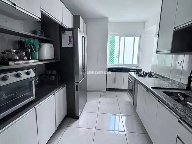 Apartamento 3 quartos e 2 banheiros, à venda, no bairro Jardim Maria Rosa em Taboão da Serra