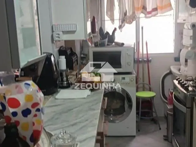 Apartamento com 58m² 2 quartos e 1 banheiro, à venda, no bairro Vila Osasco em Osasco