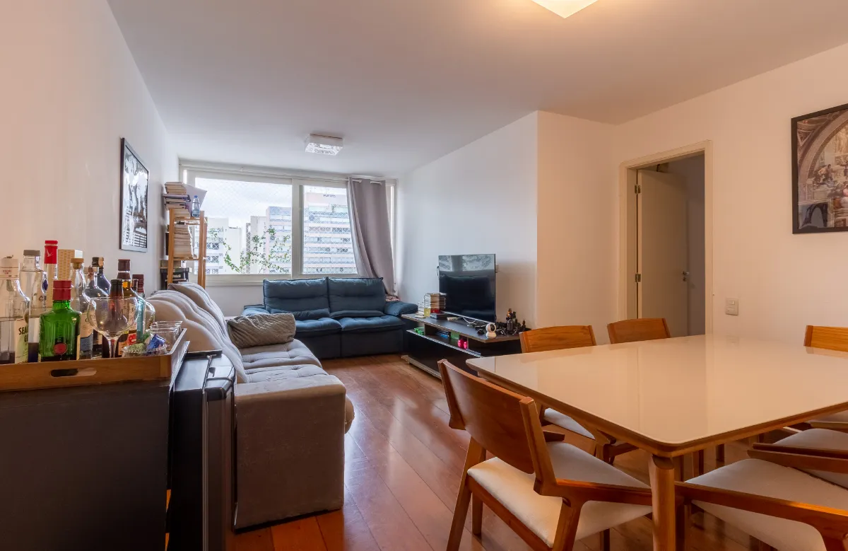 Apartamento para venda em Moema com 3 quartos, sendo 1 suíte, 87m²