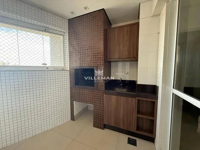 Apartamento com 124m² 2 quartos e 2 banheiros, para alugar, no bairro Zona 07 em Maringá