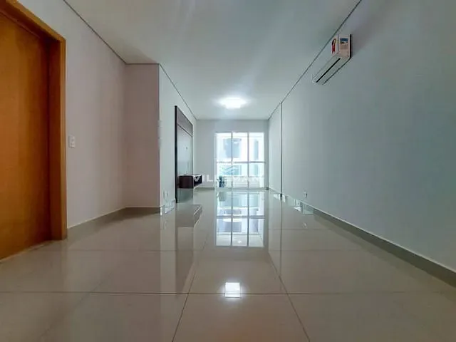 Apartamento 3 quartos e 2 banheiros, à venda, no bairro Zona 01 em Maringá