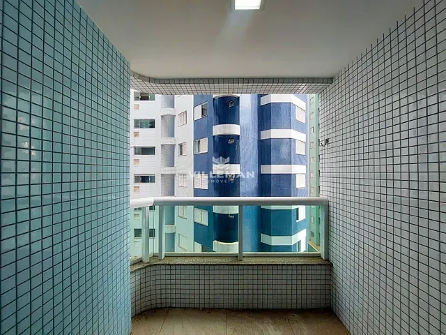 Apartamento 3 quartos e 2 banheiros, à venda, no bairro Zona 01 em Maringá
