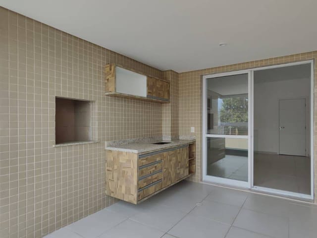 Apartamento 2 quartos e 2 banheiros, à venda, no bairro Centro em Bertioga