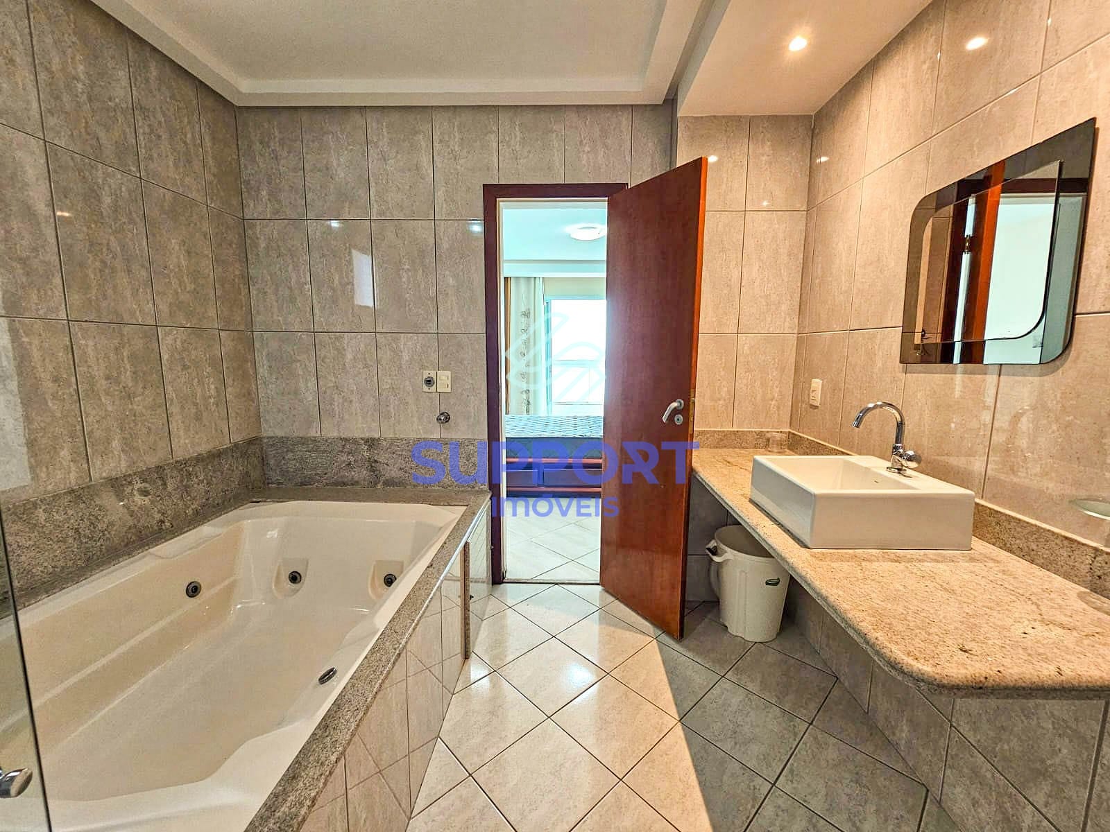 Apartamento, 4 quartos, 220 m² - Foto 14