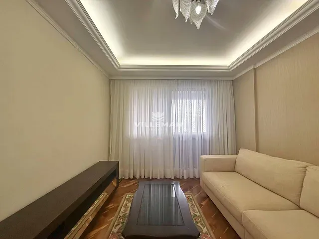 Apartamento 3 quartos e 2 banheiros, à venda, no bairro Zona 07 em Maringá