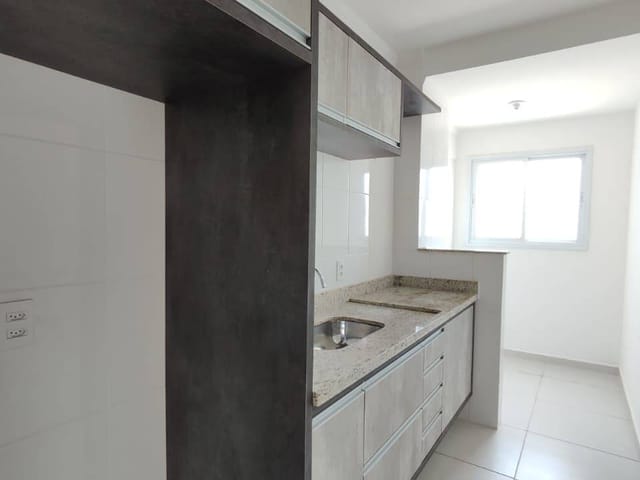 Apartamento 2 quartos e 2 banheiros, à venda, no bairro Centro em Bertioga