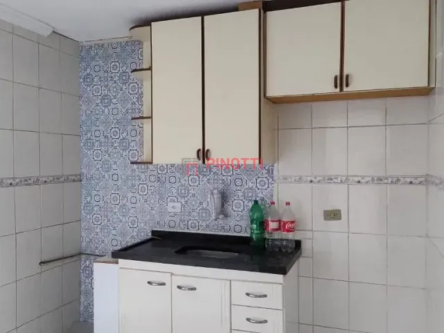 Apartamento 2 quartos e 1 banheiro, à venda, no bairro Jardim das Acácias em São Bernardo do Campo