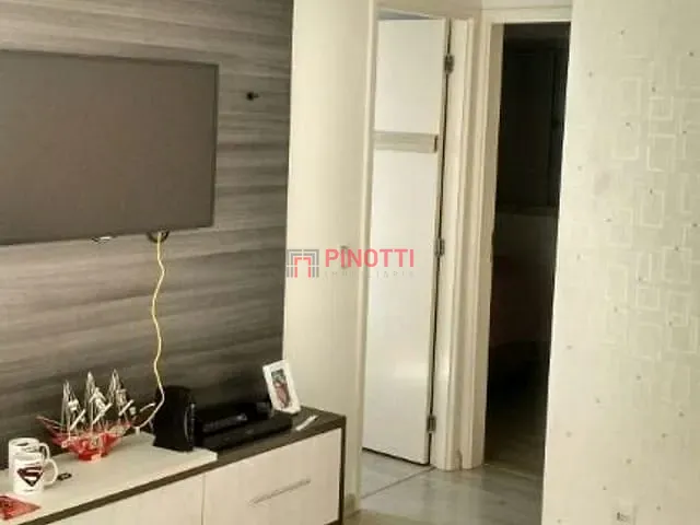 Apartamento 2 quartos e 1 banheiro, à venda, no bairro Vila Planalto em São Bernardo do Campo