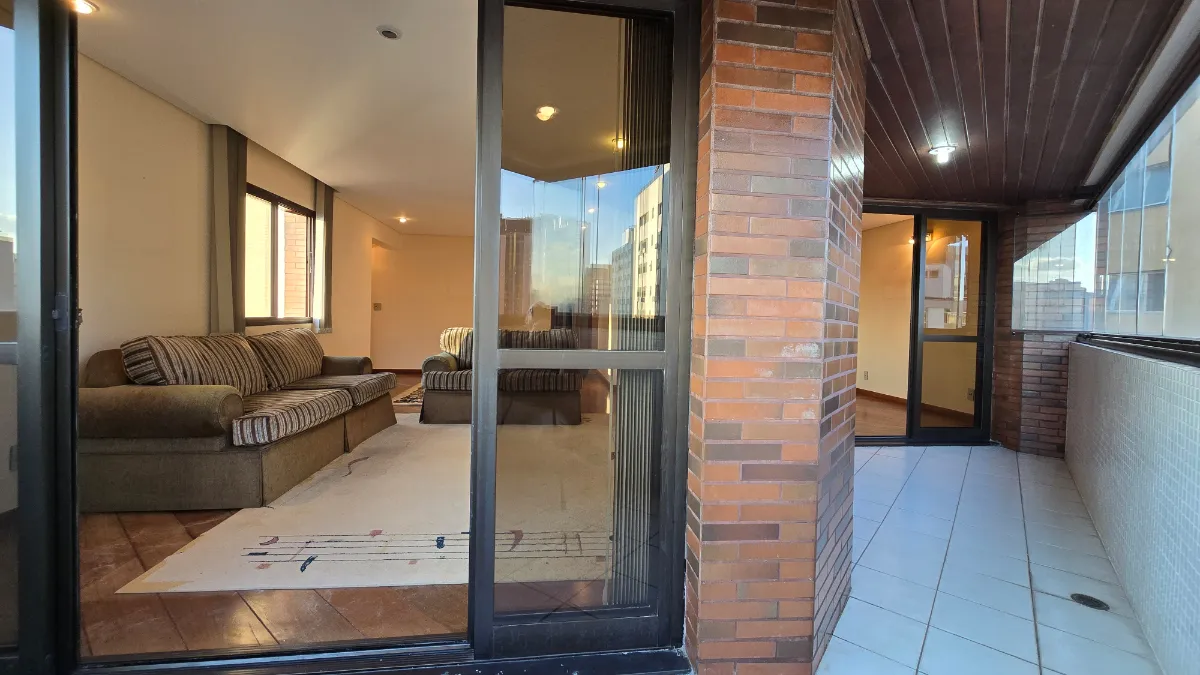 Apartamento para venda em Perdizes com 4 quartos, sendo 3 suítes, 190m²