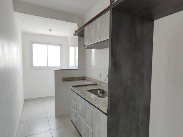 Apartamento 2 quartos e 2 banheiros, à venda, no bairro Centro em Bertioga