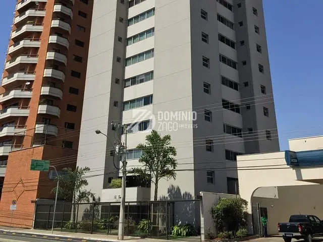 Apartamento com 350m² 4 quartos e 3 banheiros, à venda, no bairro Centro em Uberaba