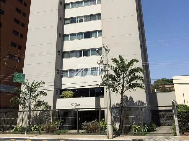 Apartamento com 350m² 4 quartos e 3 banheiros, à venda, no bairro Centro em Uberaba