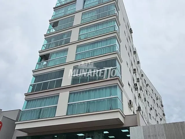 Apartamento com 90m² 2 quartos e 2 banheiros, à venda, no bairro Centro em Piratuba