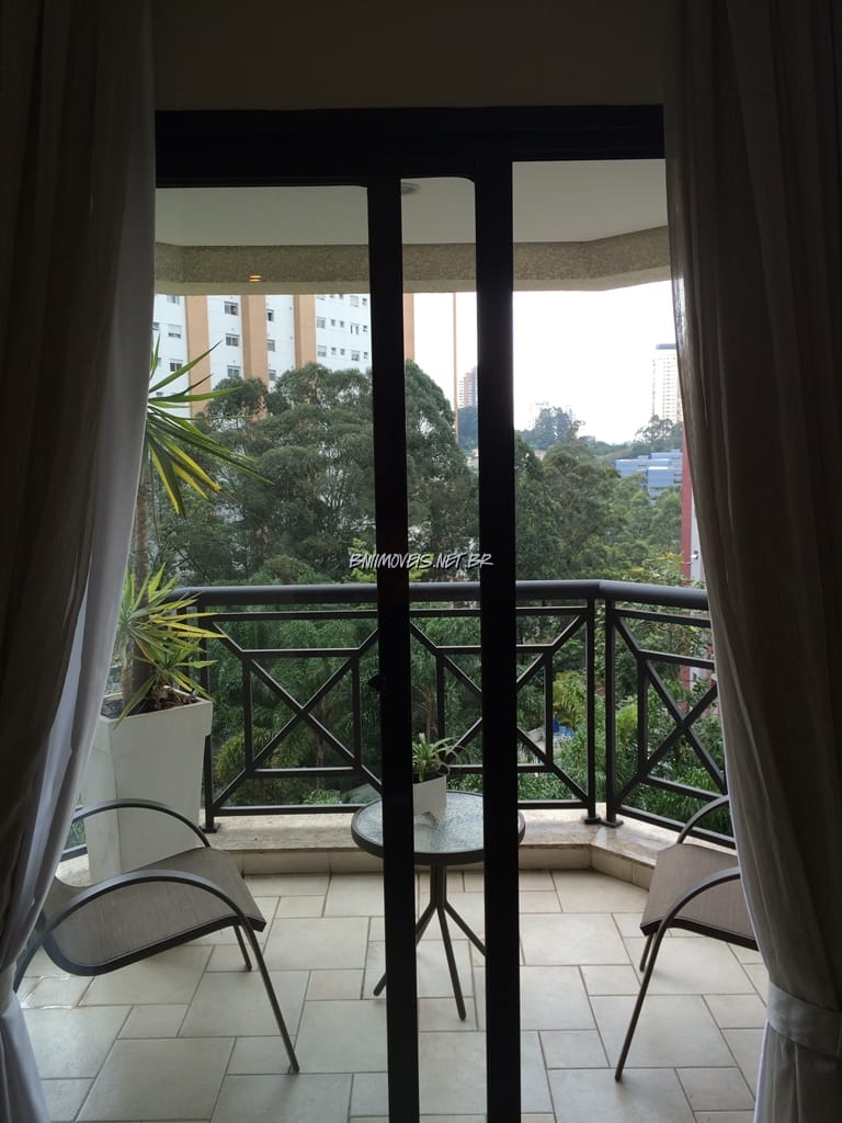 Apartamento à venda e aluguel com 3 quartos, 125m² - Foto 3